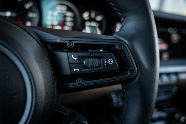 Porsche 911 992 3.0 Carrera S - Sport Chrono l Krijt Grijs l Panorama l Bose