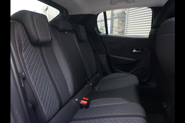 Peugeot 208 1.2 Hybrid 110 e-DCS6 Allure Private lease 376,-