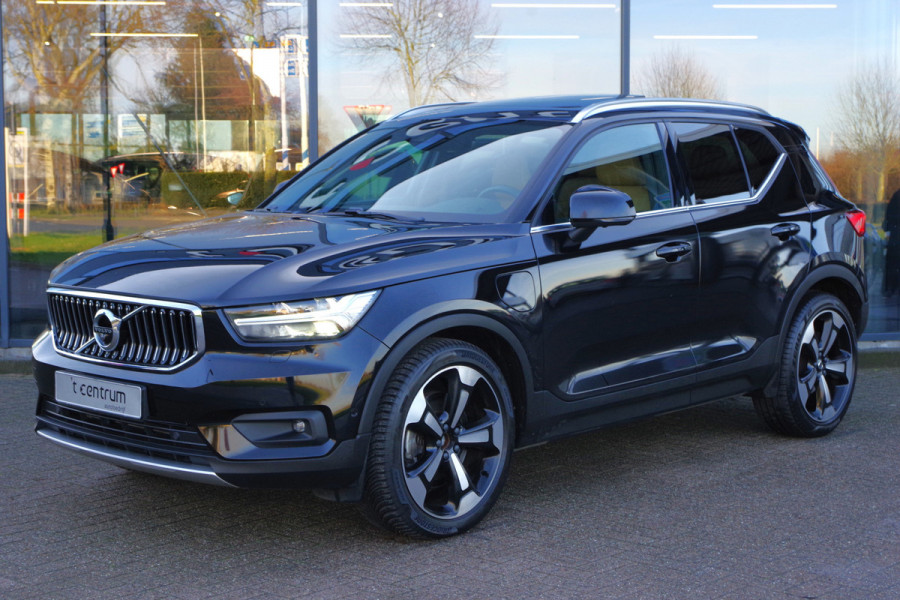 Volvo XC40 1.5 T5 263 PK Recharge Inscription PHEV, Panoramadak, Harman/Kardon, Trekhaak