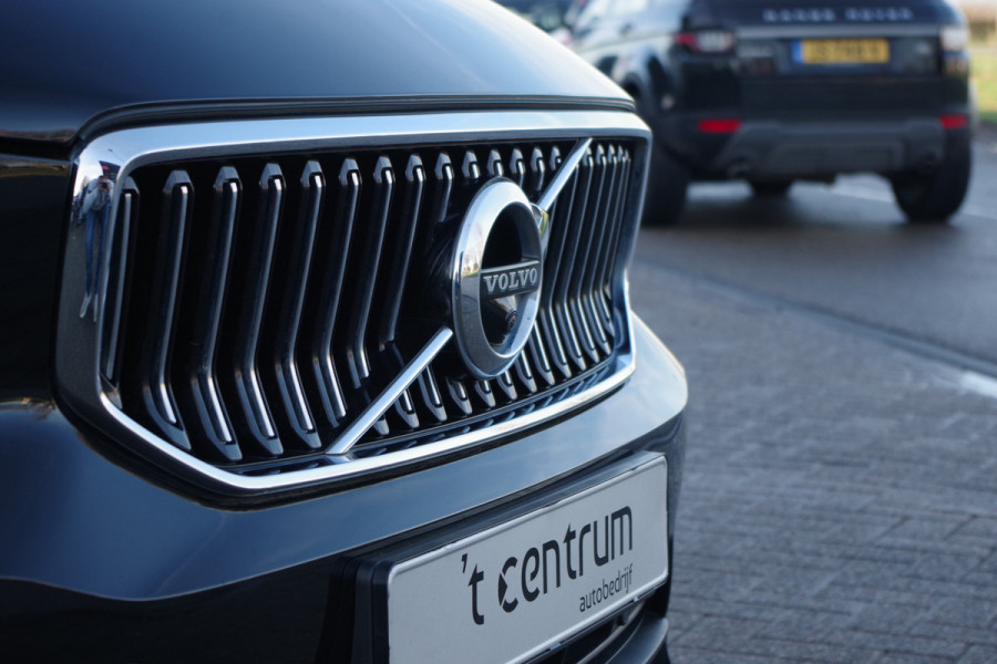 Volvo XC40 1.5 T5 263 PK Recharge Inscription PHEV, Panoramadak, Harman/Kardon, Trekhaak