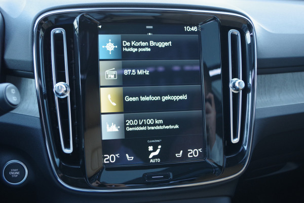 Volvo XC40 1.5 T5 263 PK Recharge Inscription PHEV, Panoramadak, Harman/Kardon, Trekhaak