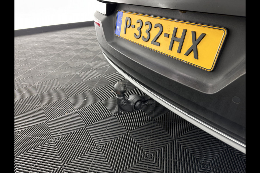 Volvo XC40 1.5 T4 Recharge Inscription Expression (INCL.BTW) Aut. *PANO | FULL-LEATHER | FULL-LED | HARMAN/KARDON | DIGI-COCKPIT | CAMERA | NAVI-FULLMAP | ECC | PDC | KEYLESS | HEATED-COMFORTSEATS | DAB+ | TOWBAR | 19''ALU*