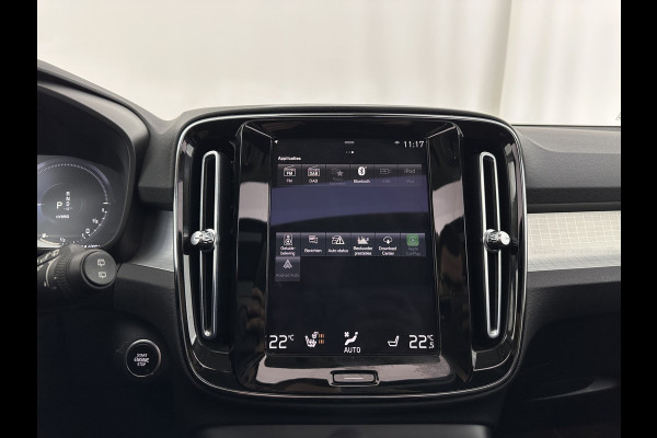 Volvo XC40 1.5 T4 Recharge Inscription Expression (INCL.BTW) Aut. *PANO | FULL-LEATHER | FULL-LED | HARMAN/KARDON | DIGI-COCKPIT | CAMERA | NAVI-FULLMAP | ECC | PDC | KEYLESS | HEATED-COMFORTSEATS | DAB+ | TOWBAR | 19''ALU*