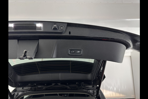 Volvo XC40 1.5 T4 Recharge Inscription Expression (INCL.BTW) Aut. *PANO | FULL-LEATHER | FULL-LED | HARMAN/KARDON | DIGI-COCKPIT | CAMERA | NAVI-FULLMAP | ECC | PDC | KEYLESS | HEATED-COMFORTSEATS | DAB+ | TOWBAR | 19''ALU*