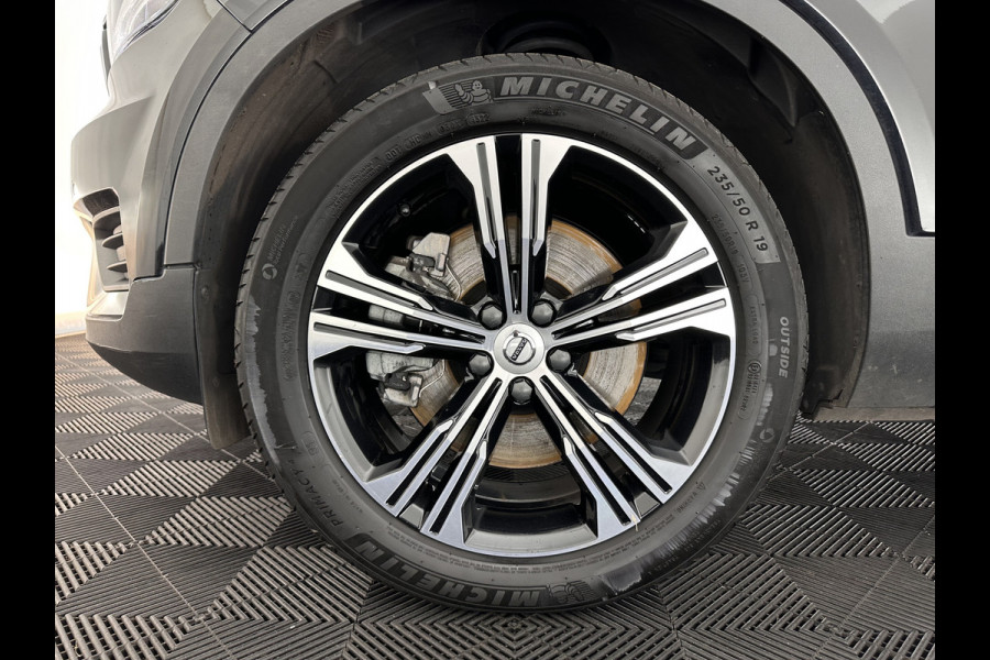 Volvo XC40 1.5 T4 Recharge Inscription Expression (INCL.BTW) Aut. *PANO | FULL-LEATHER | FULL-LED | HARMAN/KARDON | DIGI-COCKPIT | CAMERA | NAVI-FULLMAP | ECC | PDC | KEYLESS | HEATED-COMFORTSEATS | DAB+ | TOWBAR | 19''ALU*