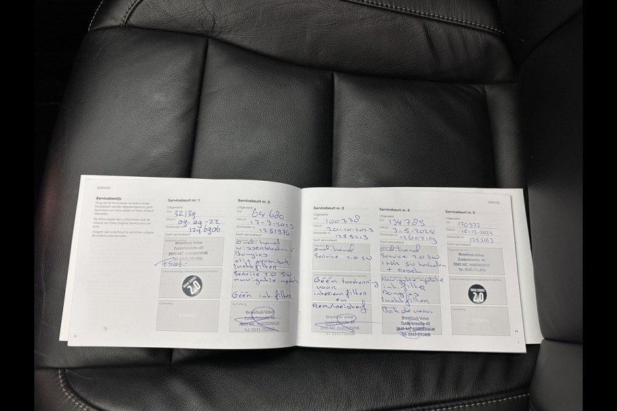 Volvo XC40 1.5 T4 Recharge Inscription Expression (INCL.BTW) Aut. *PANO | FULL-LEATHER | FULL-LED | HARMAN/KARDON | DIGI-COCKPIT | CAMERA | NAVI-FULLMAP | ECC | PDC | KEYLESS | HEATED-COMFORTSEATS | DAB+ | TOWBAR | 19''ALU*