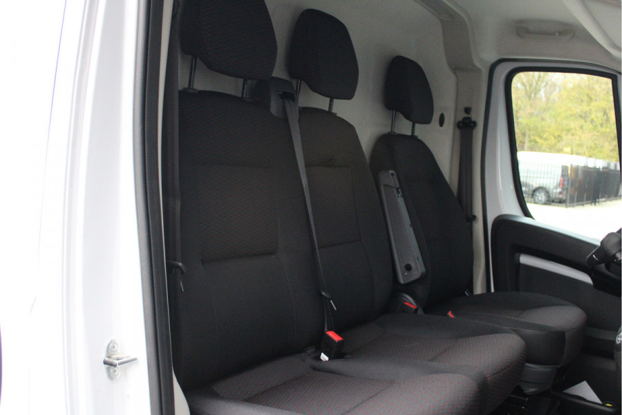 Opel Movano 33 2.2 CDTI 140pk L2H2 - Airco - Camera - Cruise - Blind Spot - 270 deuren - Rijklaar