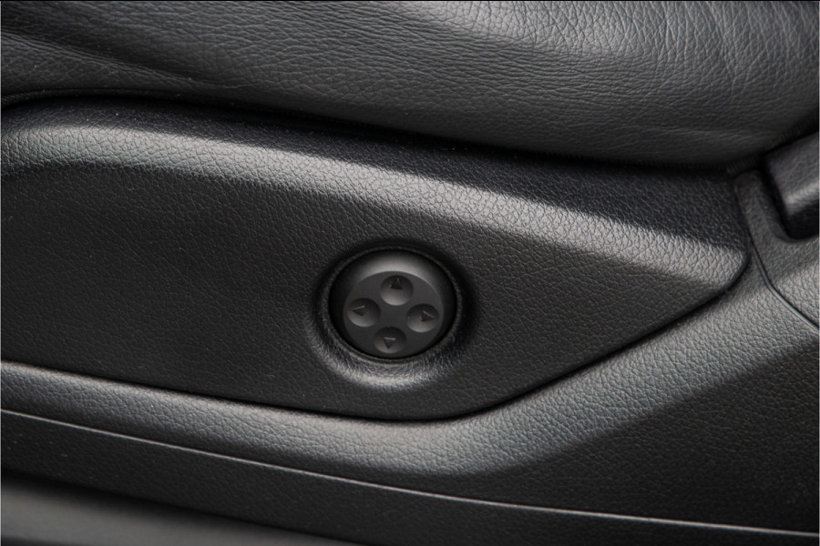 Mercedes-Benz GLE 500 e 4MATIC AMG Sport Edition Pano, Luchtvering, Nightpack, Leder, Harman Kardon