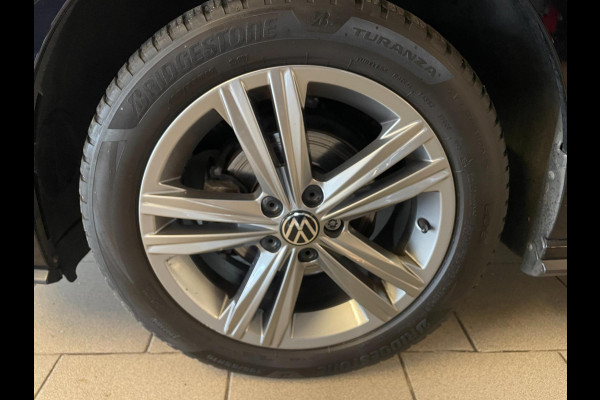 Volkswagen Polo 1.0 TSI R-Line DSG automaat AIRCO NAVI CRUISE BEATS APPLE CARPLAY PDC R-LINE VELGEN PRIVACYGLAS ZEER NETTE AUTO