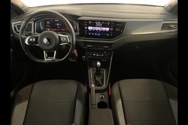 Volkswagen Polo 1.0 TSI R-Line DSG automaat AIRCO NAVI CRUISE BEATS APPLE CARPLAY PDC R-LINE VELGEN PRIVACYGLAS ZEER NETTE AUTO