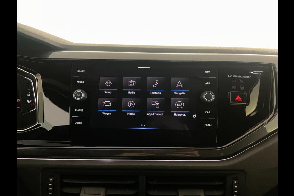 Volkswagen Polo 1.0 TSI R-Line DSG automaat AIRCO NAVI CRUISE BEATS APPLE CARPLAY PDC R-LINE VELGEN PRIVACYGLAS ZEER NETTE AUTO