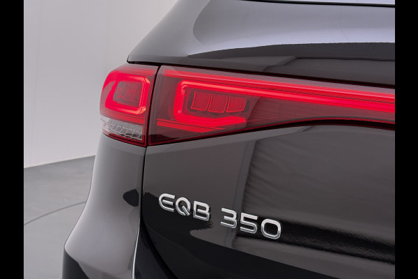 Mercedes-Benz EQB 350 4Matic 67kWk 293pk // Camera // Cruise Control // Carplay // Elek. Achterklep // Sfeerverlichting