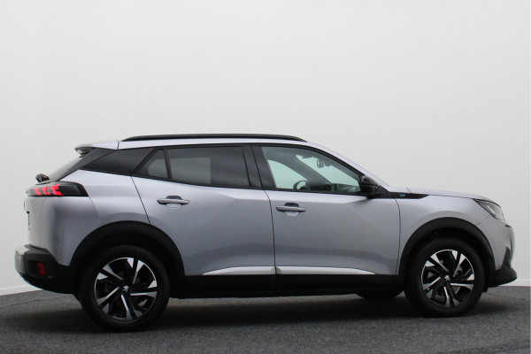 Peugeot e-2008 EV Allure 50 kWh Virtual Cockpit, Cruise, Camera, Apple Carplay, Stoelverwarming, 17''