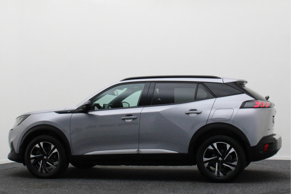 Peugeot e-2008 EV Allure 50 kWh Virtual Cockpit, Cruise, Camera, Apple Carplay, Stoelverwarming, 17''