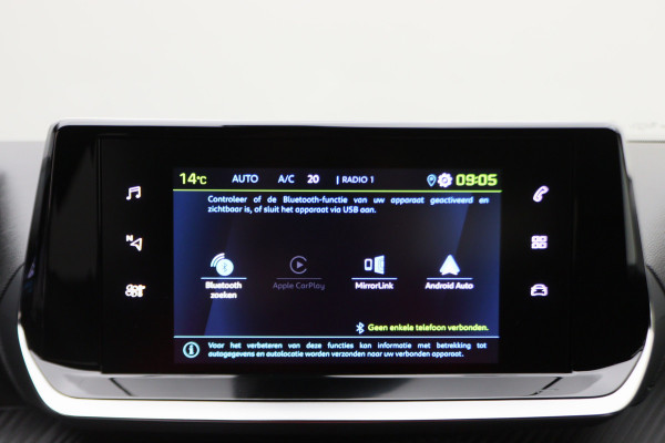 Peugeot e-2008 EV Allure 50 kWh Virtual Cockpit, Cruise, Camera, Apple Carplay, Stoelverwarming, 17''