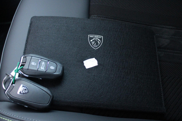 Peugeot 308 SW 1.6 Plug-in Hybrid 180PK GT | PANORAMISCH SCHUIF/KANTEL DAK | TREKHAAK | ALCANTARA BEKLEDING MET EEN ELEKTRISCH BEDIENBARE BESTUURDERSSTOEL | 18" LICHTMETALEN VELGEN "PORTLAND" | FOCAL AUDIO SYSTEM | STOEL/STUUR VERWARMING | NAVIGATIE | DRAADLOZE APPLE CARPLAY/ANDROID AUTO | DRAADLOZE TELEFOONLADER | PARKEERSENSOREN VOOR + ACHTER | ACHTERUITRIJ CAMERA | ELEKTRISCH BEDIENBARE ACHTERKLEP |