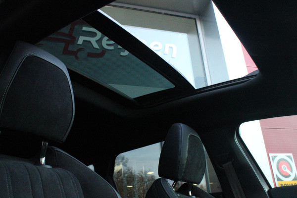 Peugeot 308 SW 1.6 Plug-in Hybrid 180PK GT | PANORAMISCH SCHUIF/KANTEL DAK | TREKHAAK | ALCANTARA BEKLEDING MET EEN ELEKTRISCH BEDIENBARE BESTUURDERSSTOEL | 18" LICHTMETALEN VELGEN "PORTLAND" | FOCAL AUDIO SYSTEM | STOEL/STUUR VERWARMING | NAVIGATIE | DRAADLOZE APPLE CARPLAY/ANDROID AUTO | DRAADLOZE TELEFOONLADER | PARKEERSENSOREN VOOR + ACHTER | ACHTERUITRIJ CAMERA | ELEKTRISCH BEDIENBARE ACHTERKLEP |