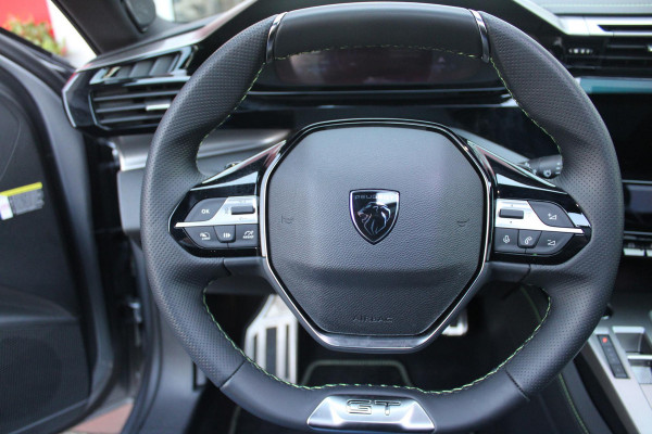Peugeot 308 SW 1.6 Plug-in Hybrid 180PK GT | PANORAMISCH SCHUIF/KANTEL DAK | TREKHAAK | ALCANTARA BEKLEDING MET EEN ELEKTRISCH BEDIENBARE BESTUURDERSSTOEL | 18" LICHTMETALEN VELGEN "PORTLAND" | FOCAL AUDIO SYSTEM | STOEL/STUUR VERWARMING | NAVIGATIE | DRAADLOZE APPLE CARPLAY/ANDROID AUTO | DRAADLOZE TELEFOONLADER | PARKEERSENSOREN VOOR + ACHTER | ACHTERUITRIJ CAMERA | ELEKTRISCH BEDIENBARE ACHTERKLEP |