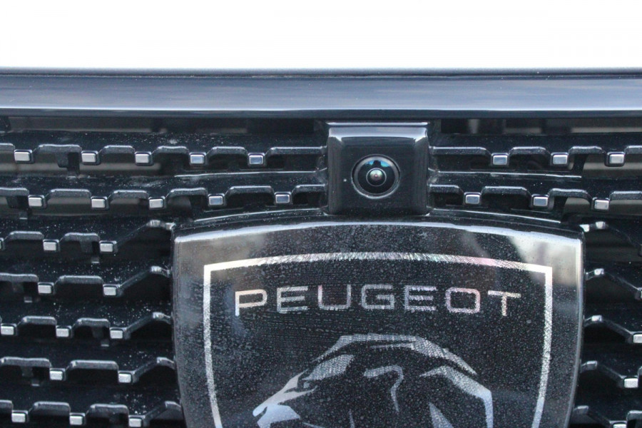 Peugeot 308 SW 1.6 Plug-in Hybrid 180PK GT | PANORAMISCH SCHUIF/KANTEL DAK | TREKHAAK | ALCANTARA BEKLEDING MET EEN ELEKTRISCH BEDIENBARE BESTUURDERSSTOEL | 18" LICHTMETALEN VELGEN "PORTLAND" | FOCAL AUDIO SYSTEM | STOEL/STUUR VERWARMING | NAVIGATIE | DRAADLOZE APPLE CARPLAY/ANDROID AUTO | DRAADLOZE TELEFOONLADER | PARKEERSENSOREN VOOR + ACHTER | ACHTERUITRIJ CAMERA | ELEKTRISCH BEDIENBARE ACHTERKLEP |