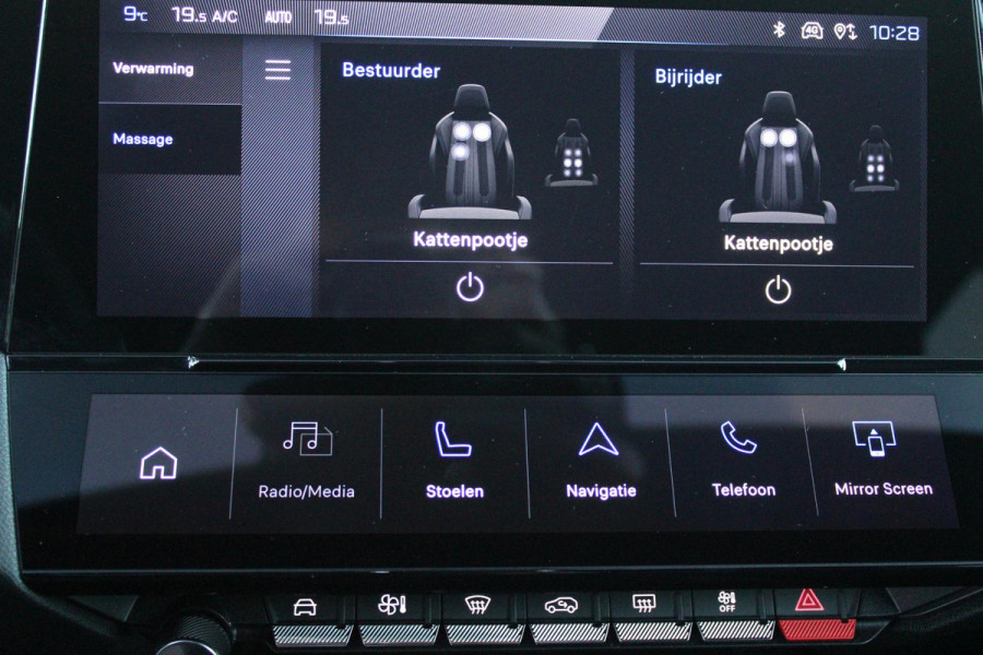 Peugeot 308 1.6 Plug-in Hybrid 180PK GT | PANORAMISCH SCHUIF/KANTEL DAK | 18" LICHTMETALEN VELGEN "PORTLAND" | ALCANTARA INTERIEUR | ELEKTRISCH BEDIENBARE BESTUURDERSSTOEL MET GEHEUGENFUNCTIE | STOEL/STUUR VERWARMING | 360° CAMERA | FOCAL AUDIO SYSTEM | PARKEERSENSOREN VOOR EN ACHTER | CLIMATE CONTROL | ADAPTIVE CRUISE CONTROL | KEYLESS ENTRY/START | DRAADLOZE APPLE CARPLAY/ANDROID AUTO | DRAADLOZE TELEFOONLADER | NAVIGATIE |