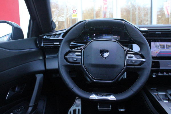 Peugeot 308 1.6 Plug-in Hybrid 180PK GT | PANORAMISCH SCHUIF/KANTEL DAK | 18" LICHTMETALEN VELGEN "PORTLAND" | ALCANTARA INTERIEUR | ELEKTRISCH BEDIENBARE BESTUURDERSSTOEL MET GEHEUGENFUNCTIE | STOEL/STUUR VERWARMING | 360° CAMERA | FOCAL AUDIO SYSTEM | PARKEERSENSOREN VOOR EN ACHTER | CLIMATE CONTROL | ADAPTIVE CRUISE CONTROL | KEYLESS ENTRY/START | DRAADLOZE APPLE CARPLAY/ANDROID AUTO | DRAADLOZE TELEFOONLADER | NAVIGATIE |