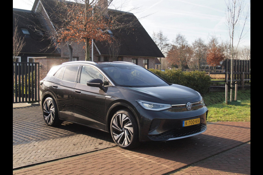 Volkswagen ID.4 First Max 77 kWh | Panoramadak | Head-Up Display | 360 Camera | Sfeerverlichting | Apple Carplay