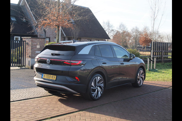 Volkswagen ID.4 First Max 77 kWh | Panoramadak | Head-Up Display | 360 Camera | Sfeerverlichting | Apple Carplay