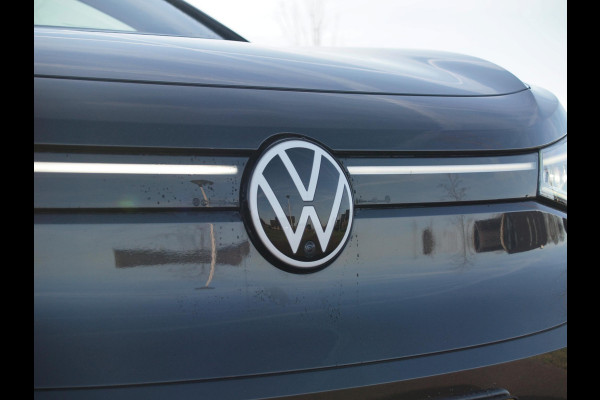 Volkswagen ID.4 First Max 77 kWh | Panoramadak | Head-Up Display | 360 Camera | Sfeerverlichting | Apple Carplay