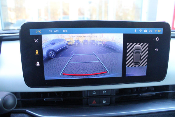 Fiat 600 1.2 HYbrid 110PK LA PRIMA | ELEKTRISCH VERSTELBARE BESTUURDERSTOEL MET MASSAGEFUNCTIE | NAVIGATIE | DODEHOEK DETECTIE | ELEKTRISCHE ACHTERKLEP | LEDKOPLAMPEN-MISTLAMPEN | LED ACHTERLICHTEN | PACK COMFORT: ACHTERUITRIJCAMERA / PARKEERSENSOREN VOOR-ACHTER / DRAADLOOS TELEFOONLADEN / DRAADLOOS APPLE CARPLAY - ANDROID AUTO / KEYLESS ENTRY-START / AUDIOSYSTEEM MET 6 SPEAKERS | WINTER PACK: VERWARMBARE VOORSTOELEN / VERWARMBARE VOORSTOELEN | 18"LICHTMETALEN VELGEN TWO-TONE | EXTRA GETINTE ACHTERRUITEN | CLIMATE CONTROL |