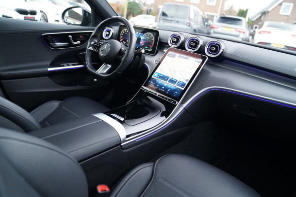 Mercedes-Benz C-Klasse 300 AMG Line | Panorama | Memory | Sfeerverlichting PLUS | C63s Pakket | Massage | 360 cam |