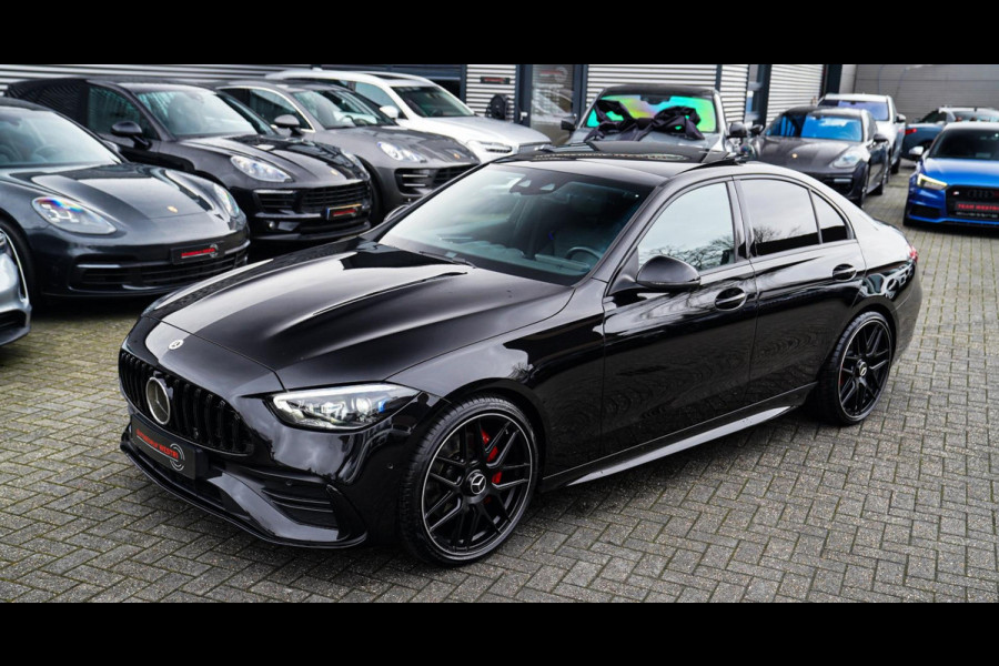 Mercedes-Benz C-Klasse 300 AMG Line | Panorama | Memory | Sfeerverlichting PLUS | C63s Pakket | Massage | 360 cam |