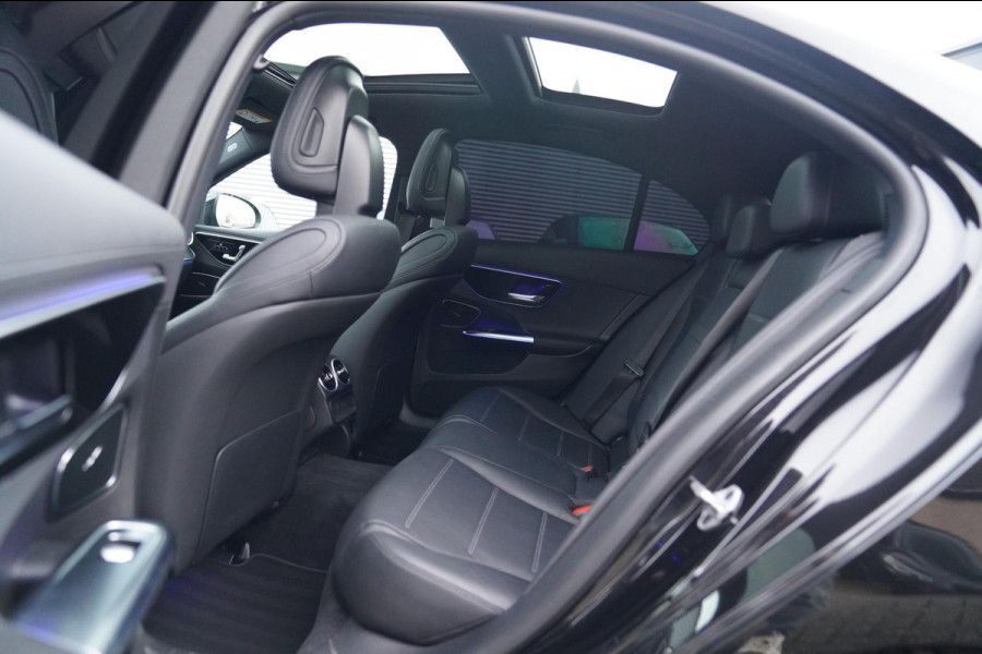 Mercedes-Benz C-Klasse 300 AMG Line | Panorama | Memory | Sfeerverlichting PLUS | C63s Pakket | Massage | 360 cam |