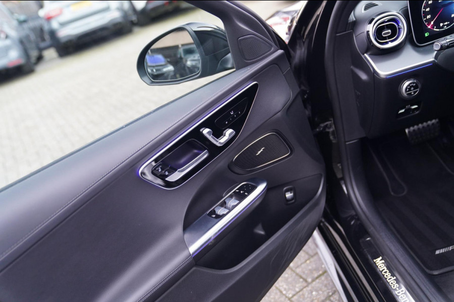 Mercedes-Benz C-Klasse 300 AMG Line | Panorama | Memory | Sfeerverlichting PLUS | C63s Pakket | Massage | 360 cam |