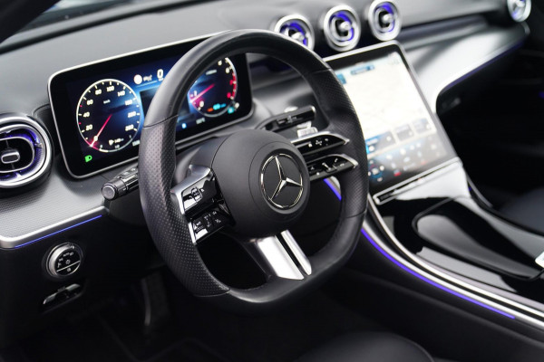 Mercedes-Benz C-Klasse 300 AMG Line | Panorama | Memory | Sfeerverlichting PLUS | C63s Pakket | Massage | 360 cam |