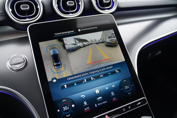 Mercedes-Benz C-Klasse 300 AMG Line | Panorama | Memory | Sfeerverlichting PLUS | C63s Pakket | Massage | 360 cam |