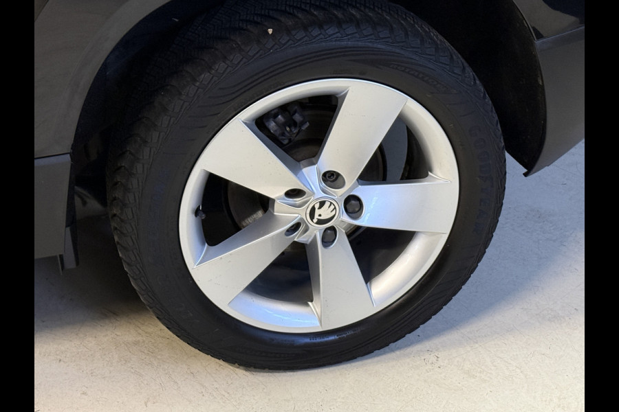 Škoda Karoq 1.0 TSI Style | Keyless | Apple carplay Stoelverwarming