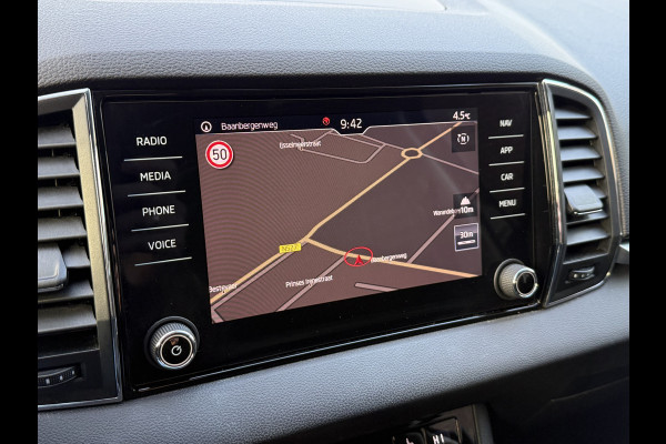 Škoda Karoq 1.0 TSI Style | Keyless | Apple carplay Stoelverwarming