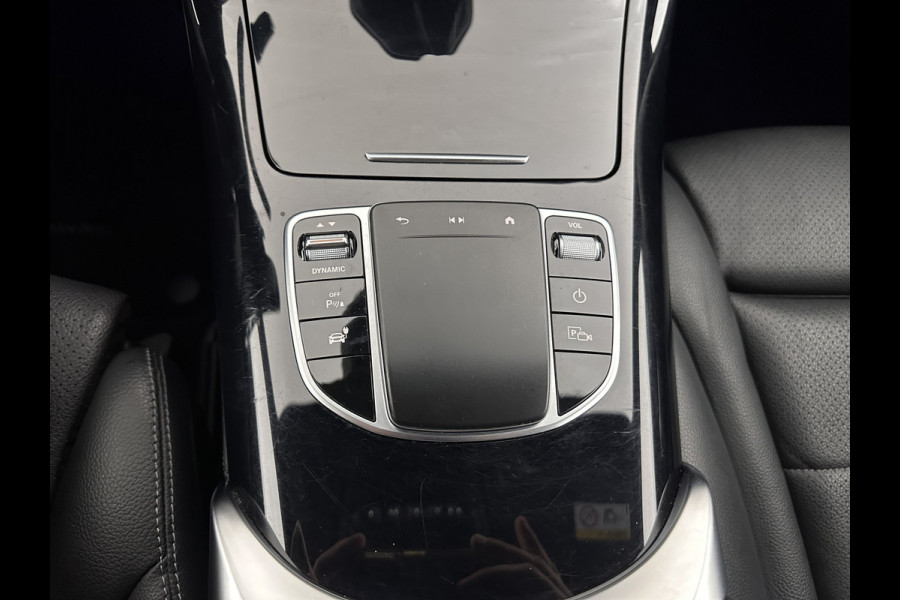 Mercedes-Benz EQC 400 4MATIC Business Solution Luxury 80 kWh {SOH-89%} Aut.*LEATHER | FULL-LED | DISTRONIC | BLINDSPOT | HEATED-COMFORTSEATS | DIGI-WIDESCREEN | DAB+ | KEYLESS | AMBIENTLIGHT | NAVI-FULLMAP | ECC | PRIVACY-GLASS | PDC | 20''ALU*