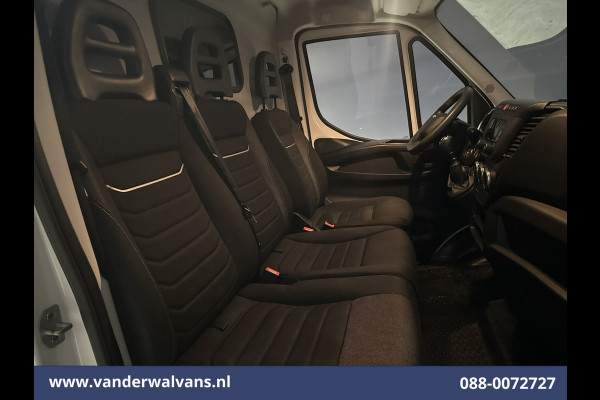 Iveco Daily 35S16 157pk L3H2 Euro6 Airco | 3500kg trekvermogen | Parkeersensoren Bijrijdersbank