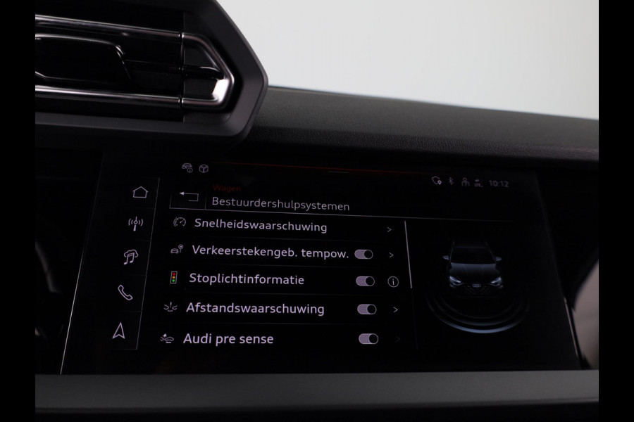 Audi A3 Sportback 40 TFSI e Advanced edition 204pk | Verlengde garantie | Navigatie | Extra getint glas | Verwarmbare voorstoelen