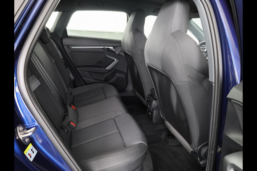 Audi A3 Sportback 40 TFSI e Advanced edition 204pk | Verlengde garantie | Navigatie | Extra getint glas | Verwarmbare voorstoelen