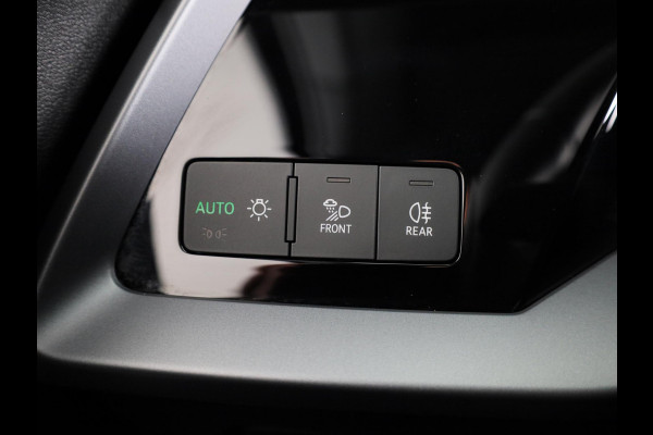 Audi A3 Sportback 40 TFSI e Advanced edition 204pk | Verlengde garantie | Navigatie | Extra getint glas | Verwarmbare voorstoelen