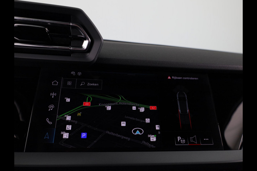 Audi A3 Sportback 40 TFSI e Advanced edition 204pk | Verlengde garantie | Navigatie | Extra getint glas | Verwarmbare voorstoelen