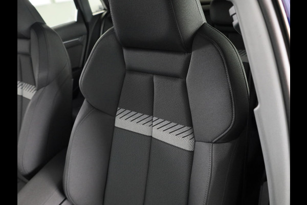 Audi A3 Sportback 40 TFSI e Advanced edition 204pk | Verlengde garantie | Navigatie | Extra getint glas | Verwarmbare voorstoelen