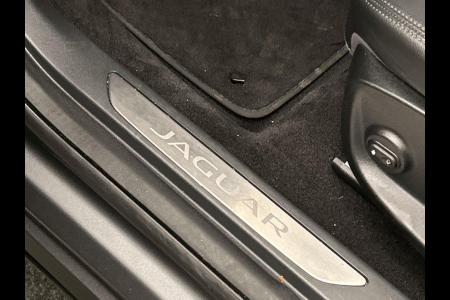 Jaguar I-PACE EV400 Business Edition S 90 kWh |Trekhaak | Leder | Stoelverwarming | Origineel NL