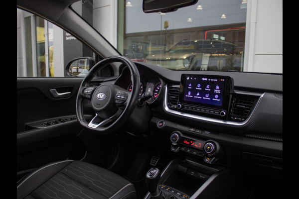 Kia Stonic 1.0 T-GDi MHEV GT-Line | Stoel en stuurverwarming | Navi | PDC |