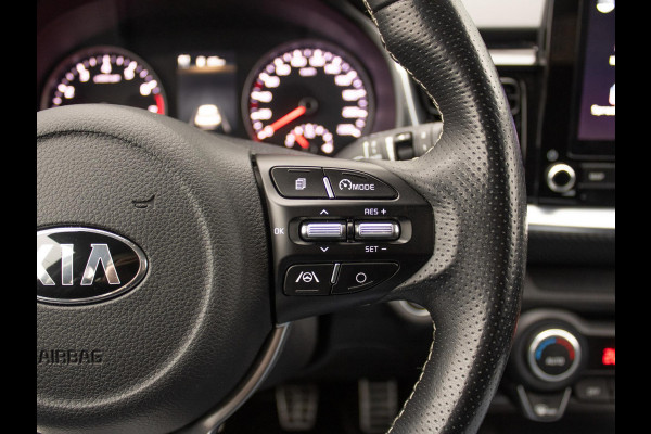 Kia Stonic 1.0 T-GDi MHEV GT-Line | Stoel en stuurverwarming | Navi | PDC |