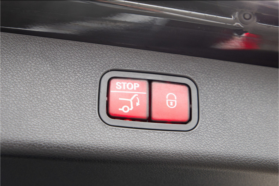 Mercedes-Benz E-Klasse Estate 300 e AMG Premium, Hyperscreen, Trekhaak, Leder, 2025