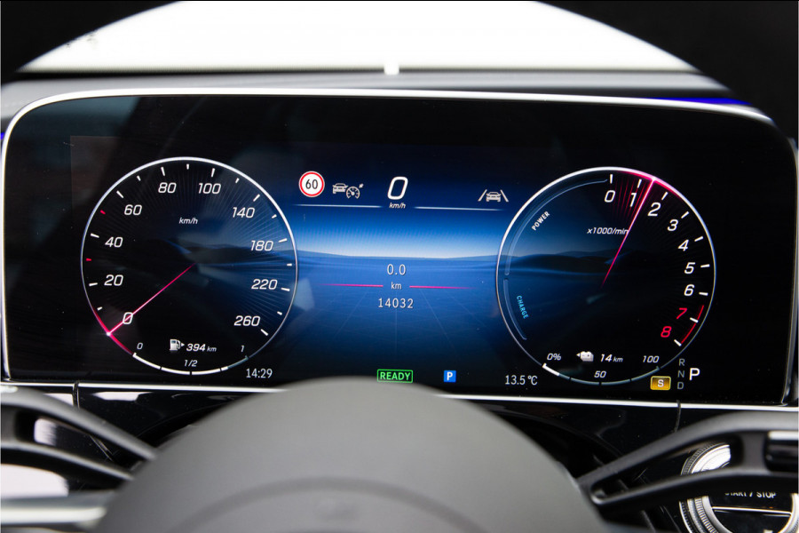 Mercedes-Benz E-Klasse Estate 300 e AMG Premium, Hyperscreen, Trekhaak, Leder, 2025