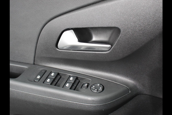 Opel Corsa 1.2 100pk Automaat Elegance | Navigatie | Apple Carplay/Android Auto | Camera | Airco | Parkeer sensoren V+A | Lichtmetalen Velgen | Cruise Control | Digitale Cockpit | Extra Getint Glas